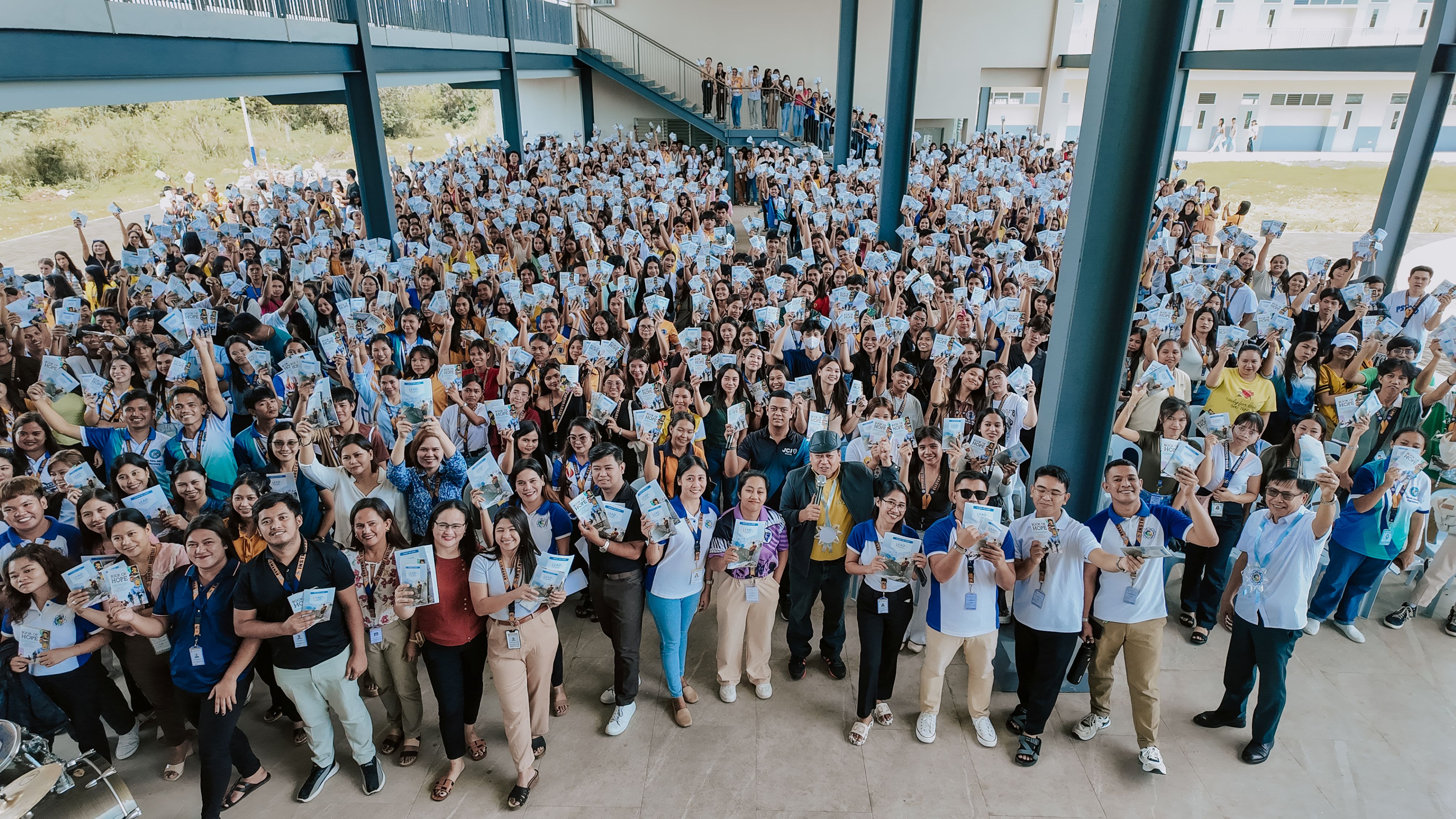 GMVCC Libmanan holds Campus Connect, welcomes students from Hawaii