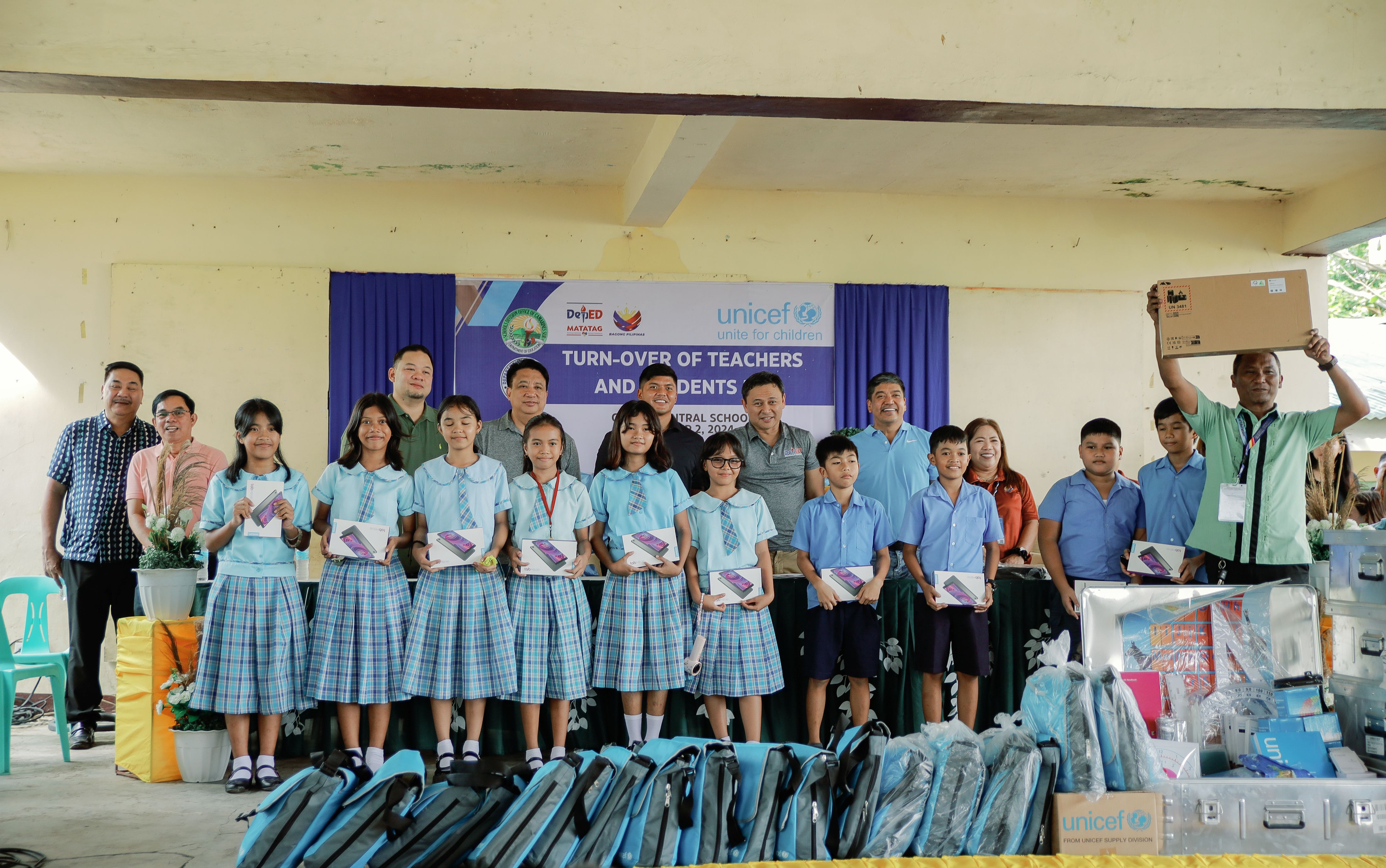 DepEd Secretary Sonny Angara visits Camarines Sur, extends aid to schools