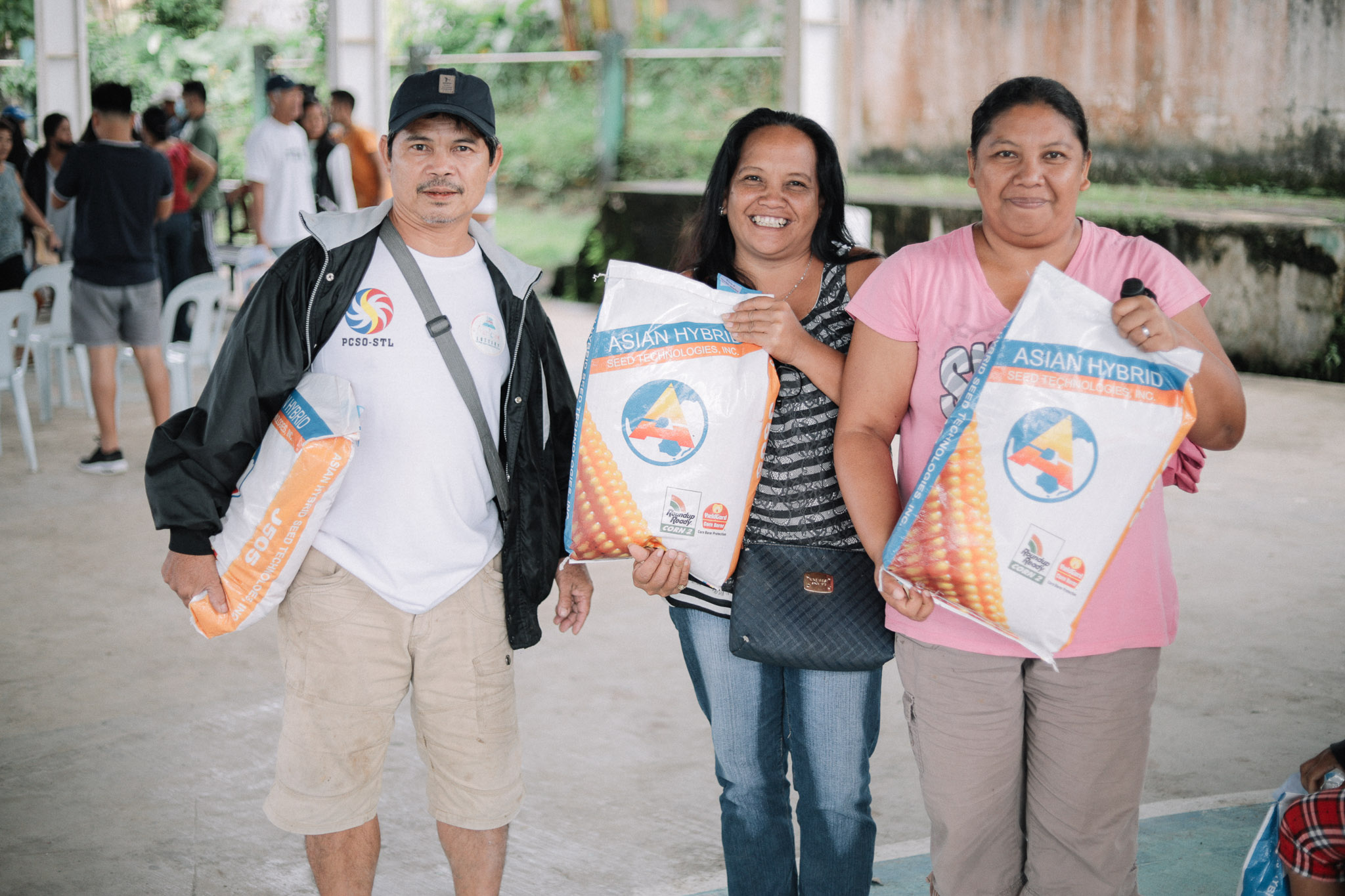 Corn Farmers in Iriga City receive Asian Hybrid Corn Seeds through Farmers Assistance Program